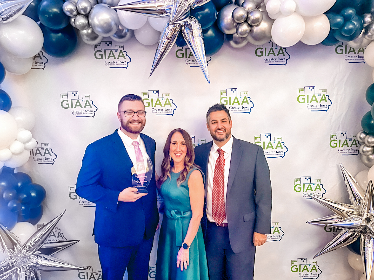 Gunnar Rastenburg receiving Supplier Professional of the Year at GIAA